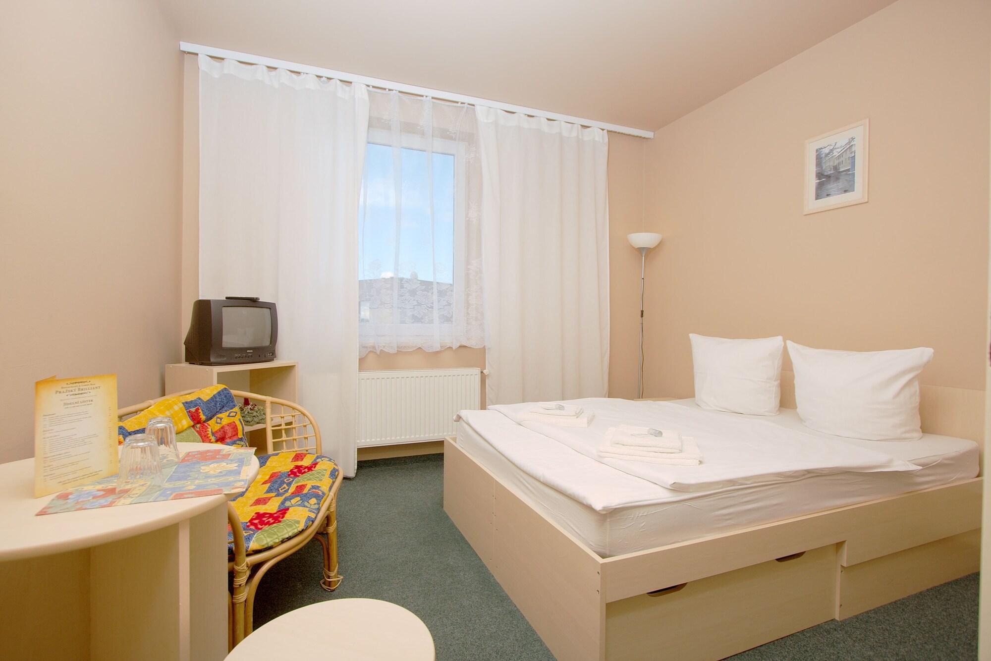 Hotel Brilliant Praha Bagian luar foto