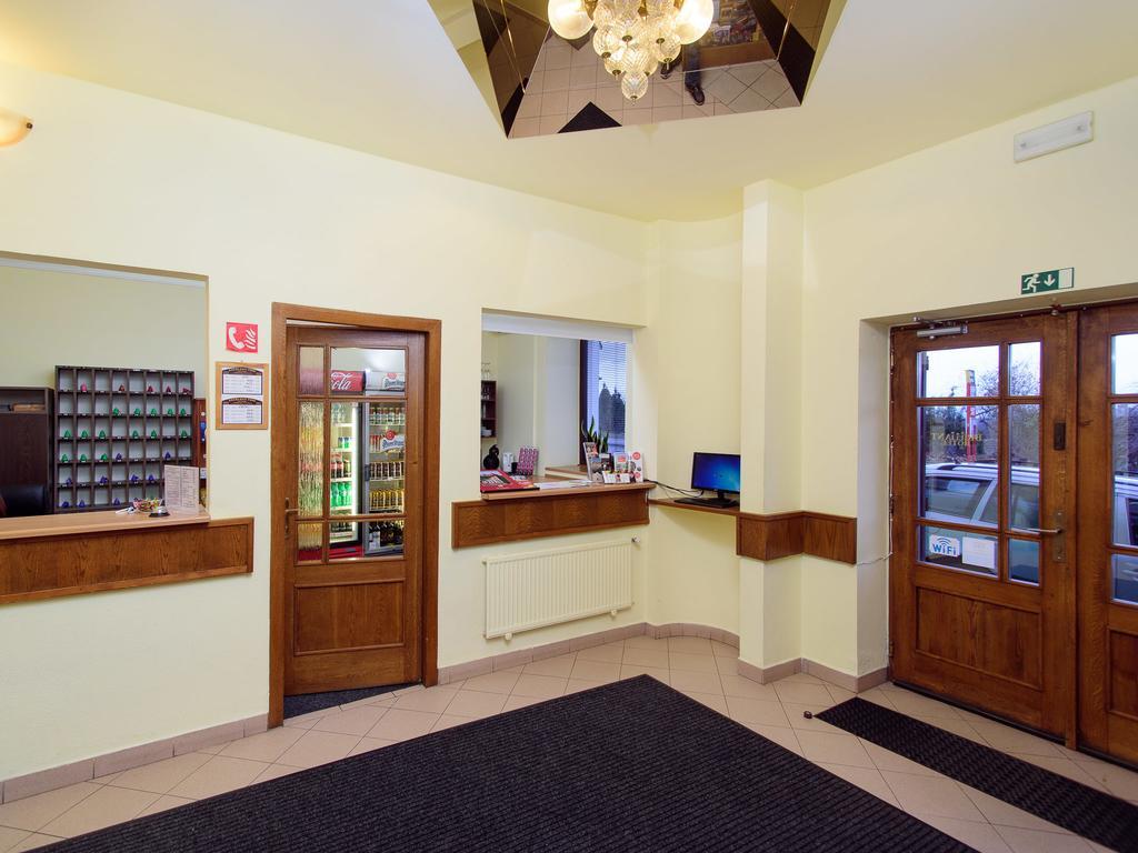 Hotel Brilliant Praha Bagian luar foto