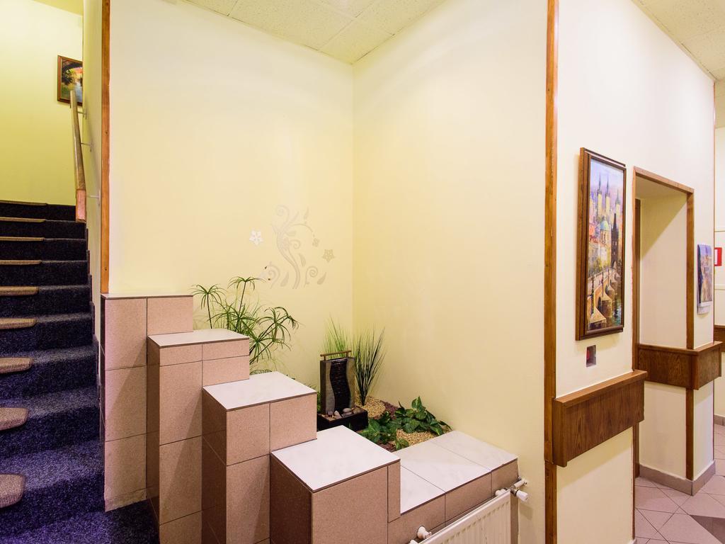 Hotel Brilliant Praha Bagian luar foto