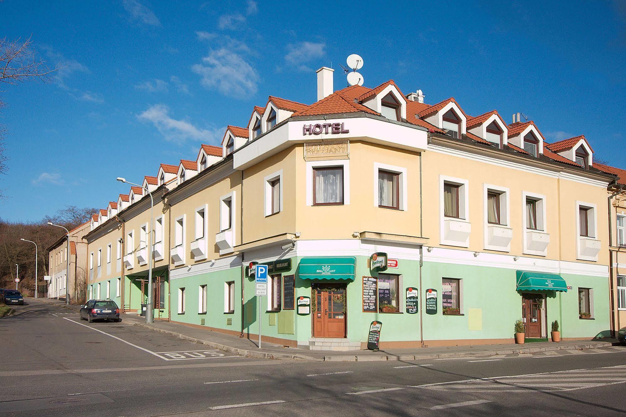 Hotel Brilliant Praha Bagian luar foto